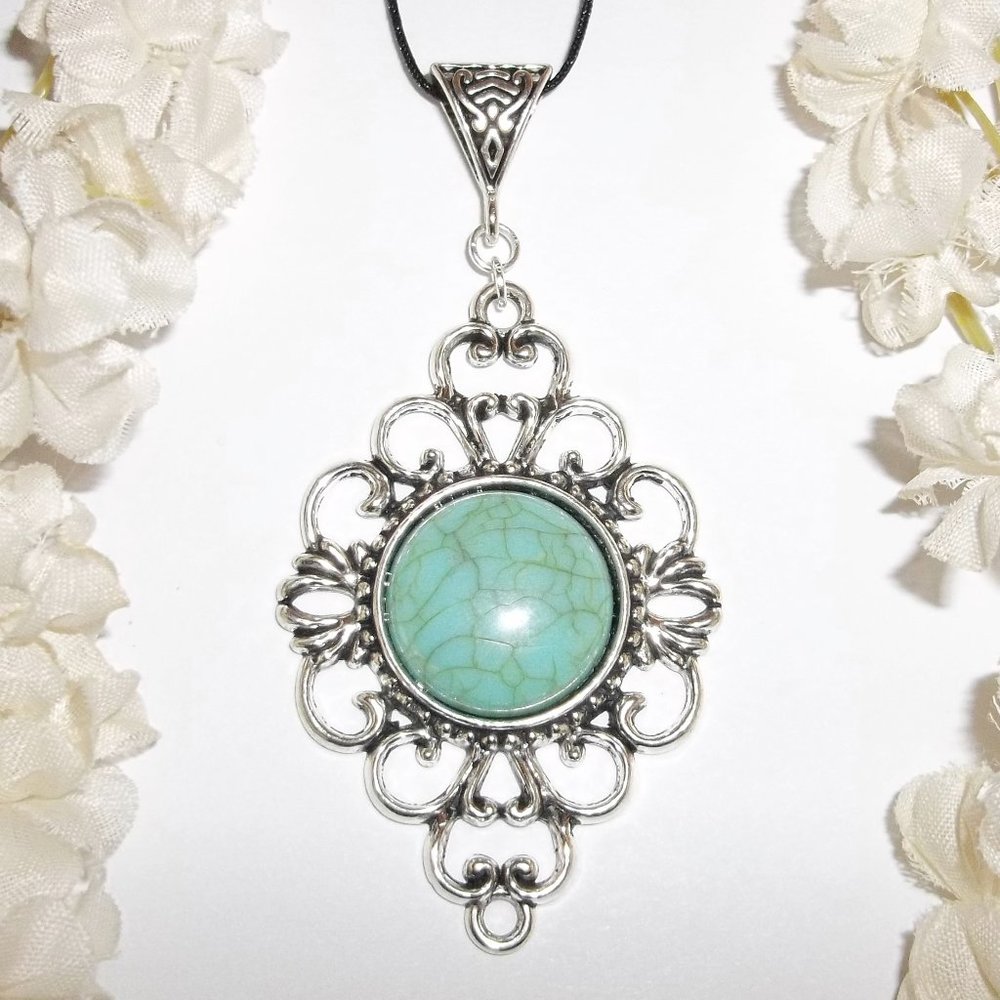 Necklace Southwestern Turquoise & Silver NWT Boho Jewelry Bohemian Woman 5156